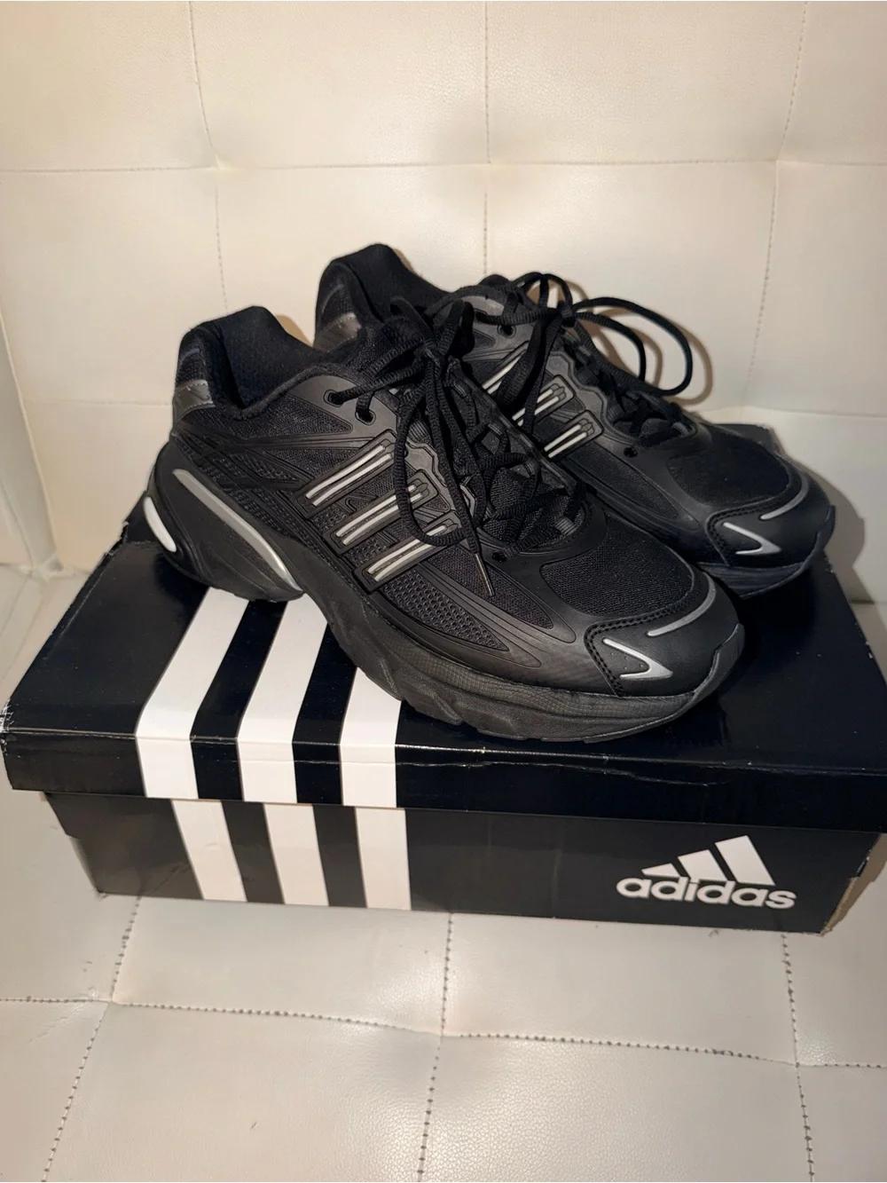 Adidas adistar xlg Men’s Black Running Sneakers